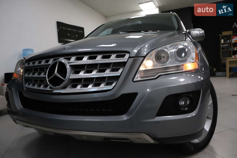 Внедорожник / Кроссовер Mercedes-Benz M-Class 2010 в Дрогобыче