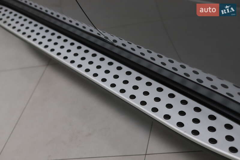 Внедорожник / Кроссовер Mercedes-Benz M-Class 2010 в Дрогобыче