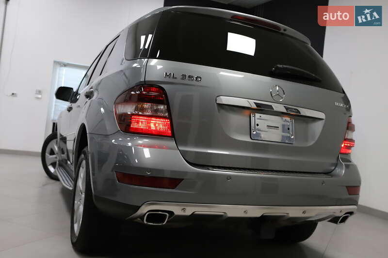 Внедорожник / Кроссовер Mercedes-Benz M-Class 2010 в Дрогобыче