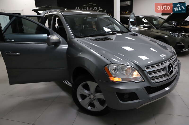 Внедорожник / Кроссовер Mercedes-Benz M-Class 2010 в Дрогобыче