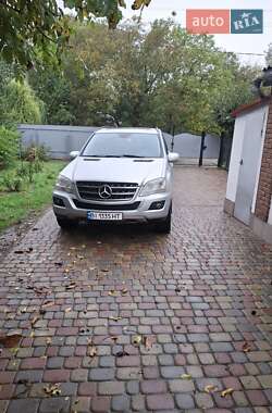 Позашляховик / Кросовер Mercedes-Benz M-Class 2009 в Лубнах