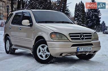 Внедорожник / Кроссовер Mercedes-Benz M-Class 2000 в Стрые