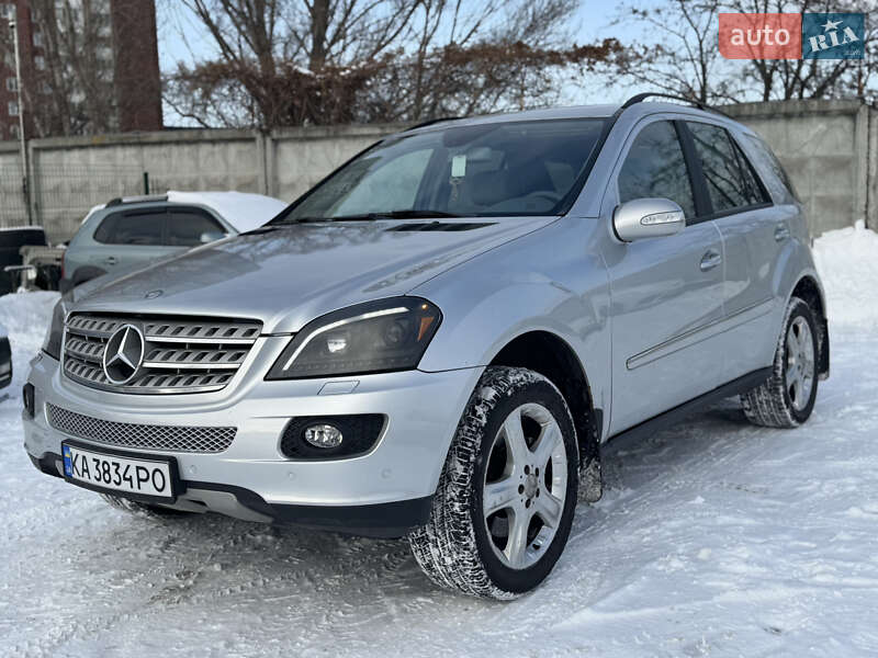 Mercedes-Benz M-Class 2006 Mercedes-Benz M-Class 2006