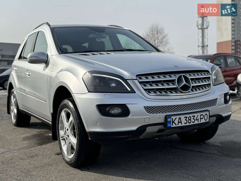 Mercedes-Benz M-Class 2006