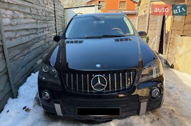 Позашляховик / Кросовер Mercedes-Benz M-Class 2005 в Києві