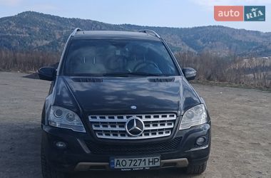 Внедорожник / Кроссовер Mercedes-Benz M-Class 2009 в Ужгороде
