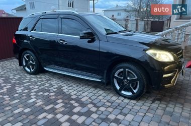 Внедорожник / Кроссовер Mercedes-Benz M-Class 2013 в Черновцах