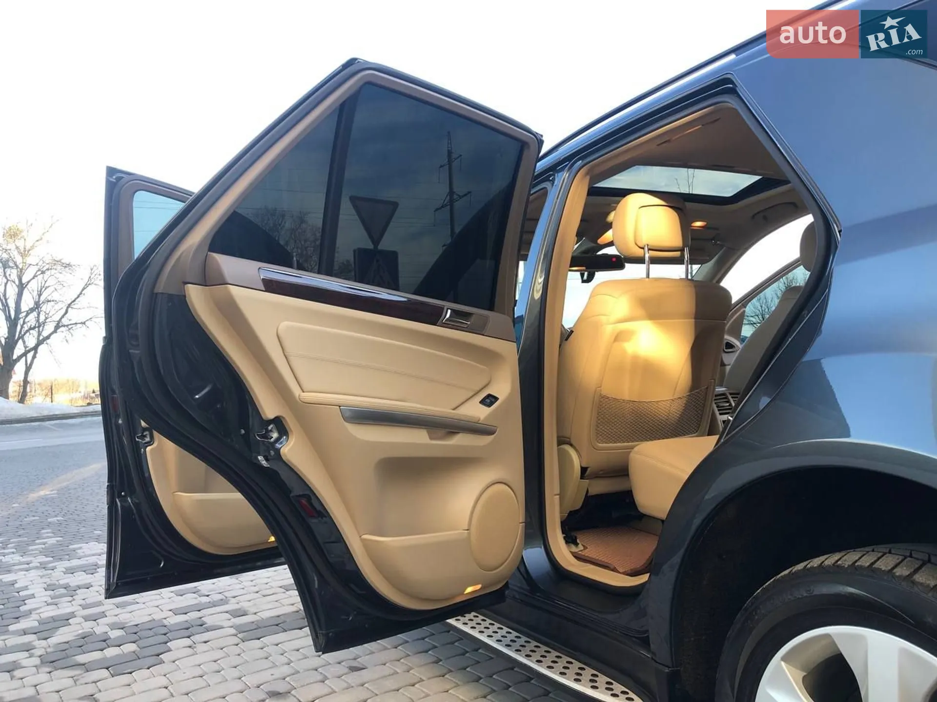 2011 Mercedes-Benz M-klasse - мініатюра 34