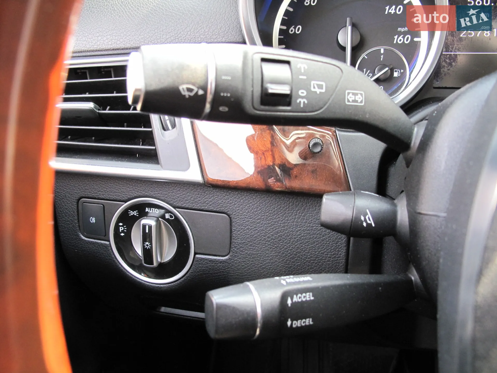 2011 Mercedes-Benz M-klasse - мініатюра 73