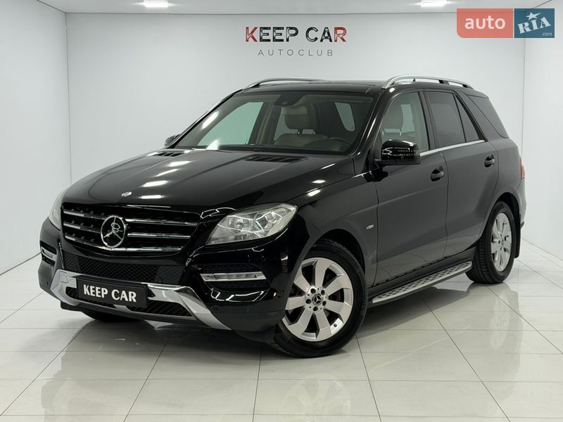 Mercedes-Benz M-Class 2012 Mercedes-Benz M-Class 2012