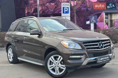 Внедорожник / Кроссовер Mercedes-Benz M-Class 2014 в Киеве