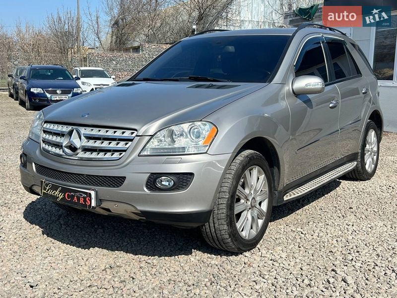 Mercedes-Benz M-Class 2008