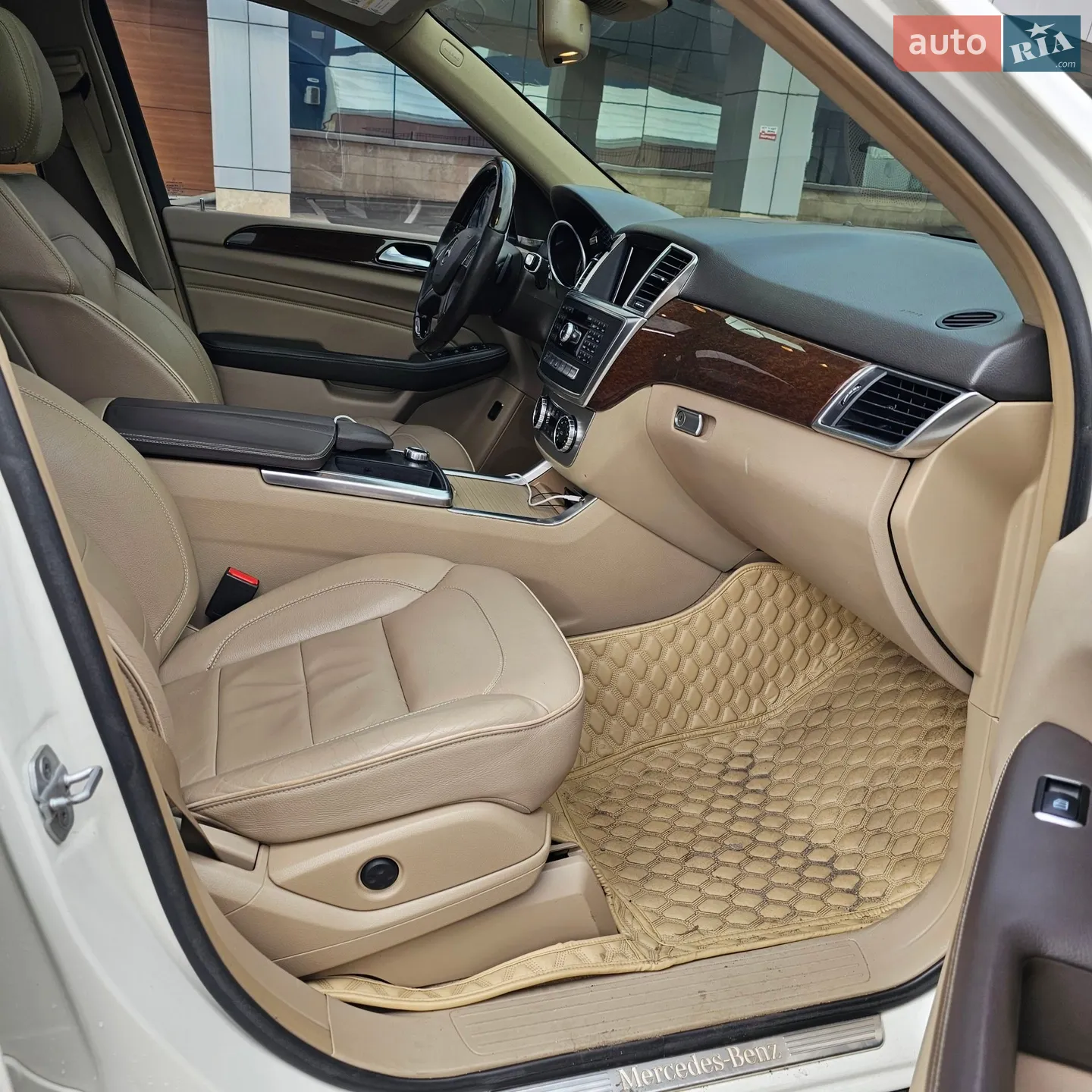 2012 Mercedes-Benz M-klasse - мініатюра 12