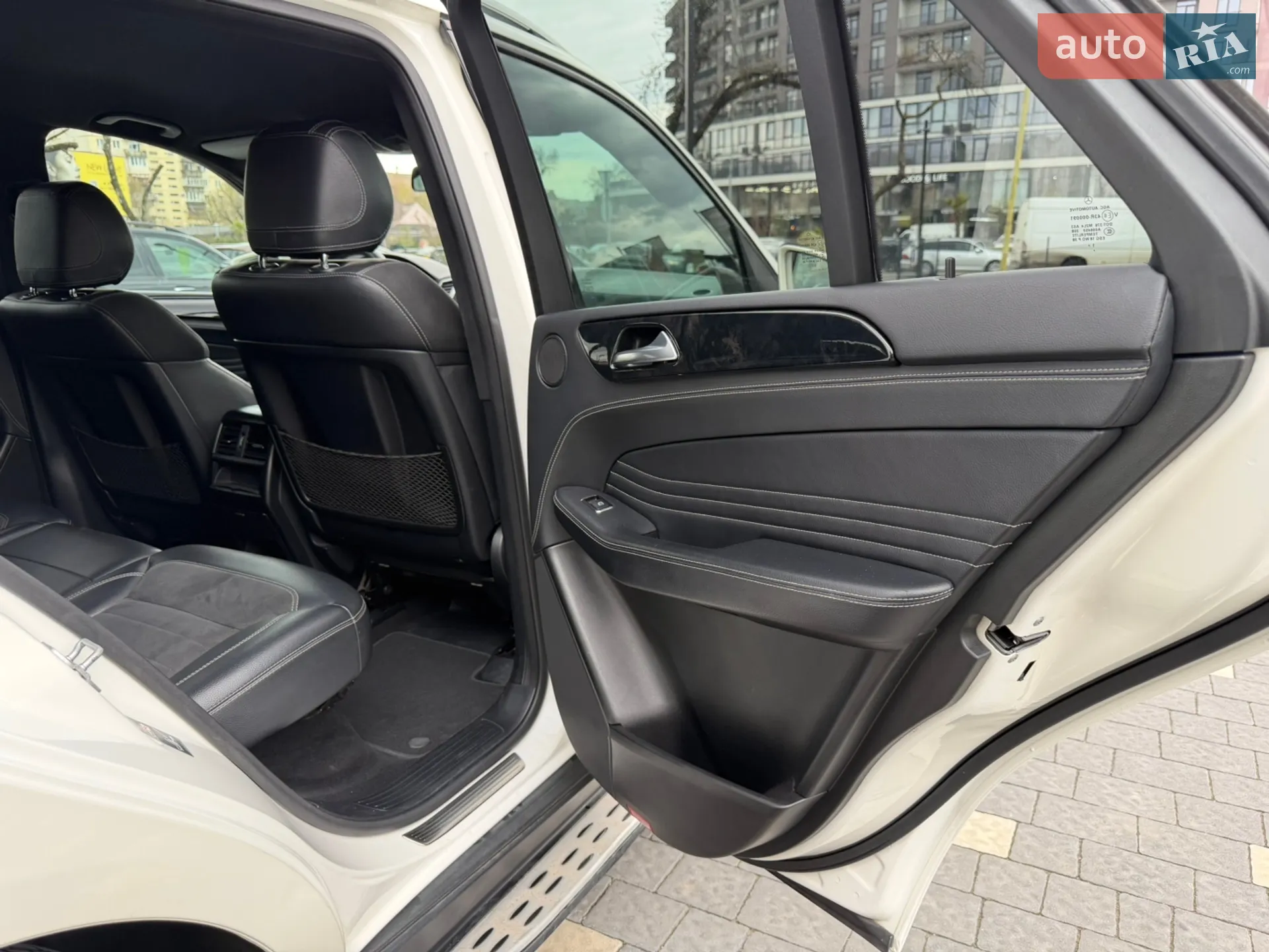 2012 Mercedes-Benz M-klasse - мініатюра 28