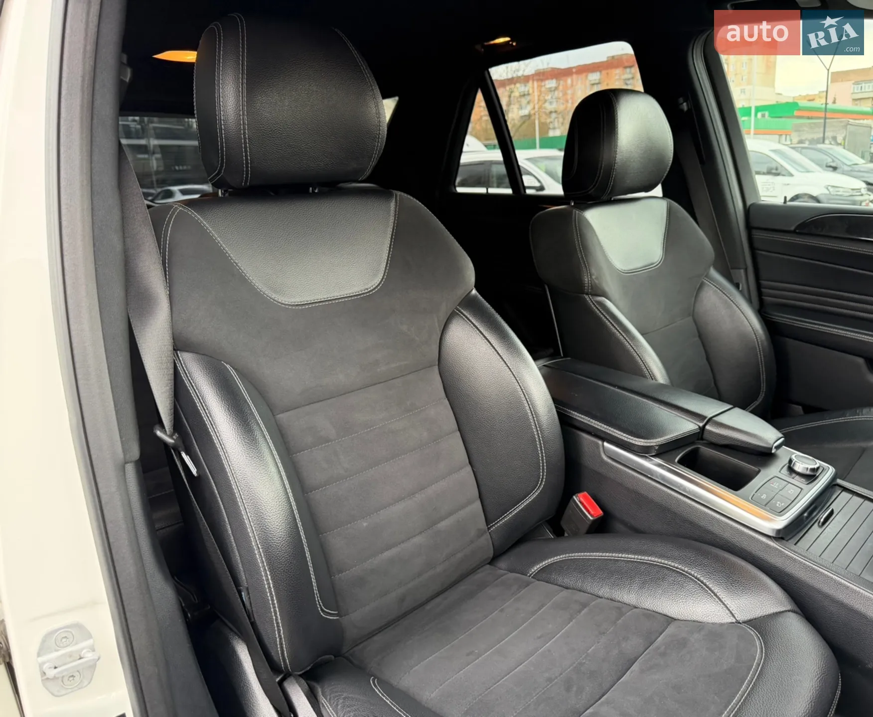 2012 Mercedes-Benz M-klasse - мініатюра 40