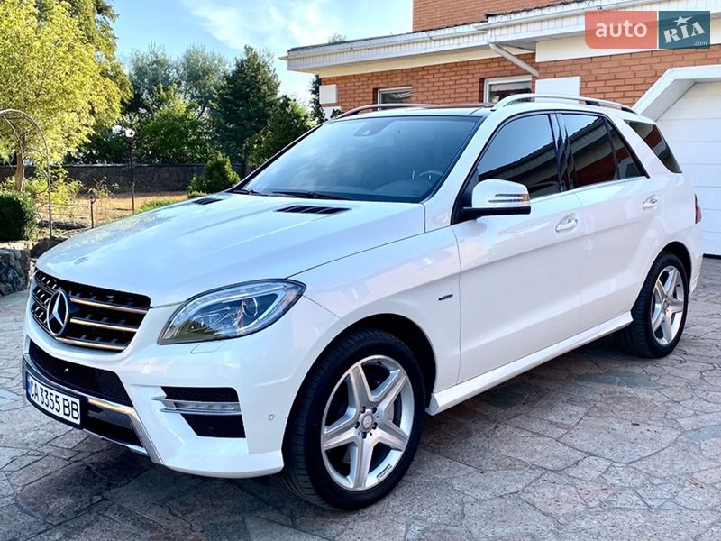 Mercedes-Benz M-Class 2012