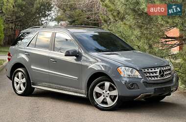 Внедорожник / Кроссовер Mercedes-Benz M-Class 2010 в Днепре
