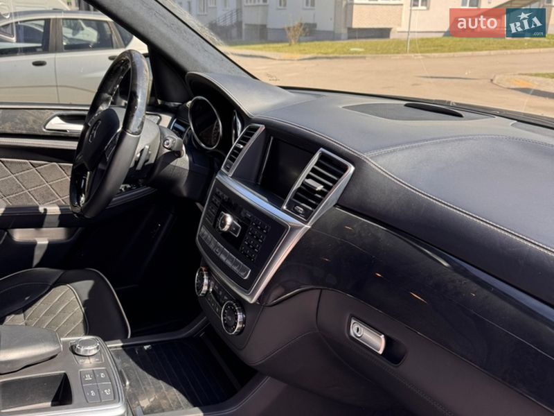 Внедорожник / Кроссовер Mercedes-Benz M-Class 2013 в Виннице