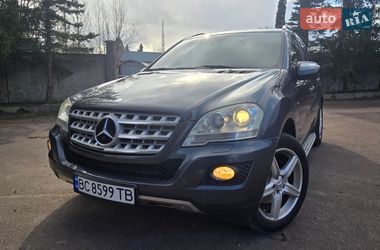 Позашляховик / Кросовер Mercedes-Benz M-Class 2010 в Трускавці