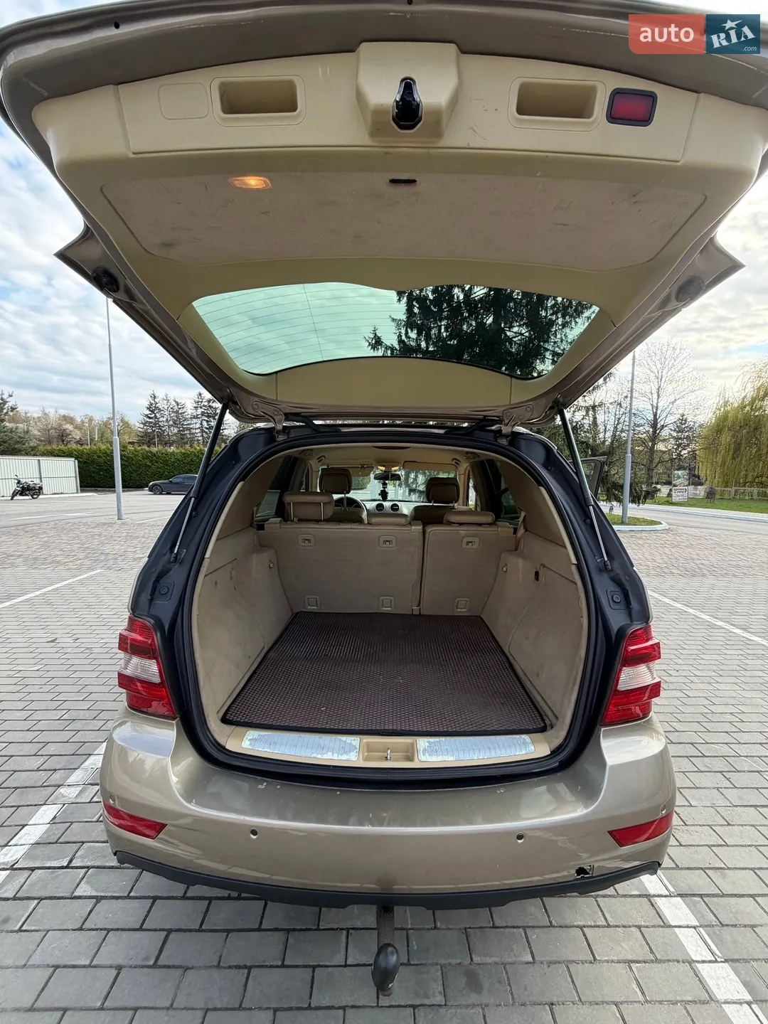 2010 Mercedes-Benz M-klasse - мініатюра 10