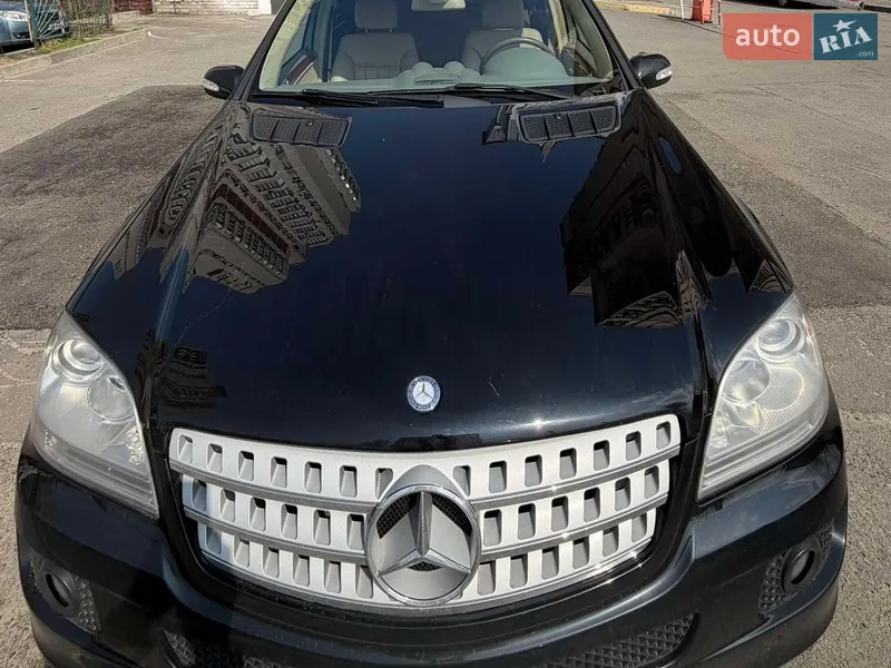 Mercedes-Benz M-Class