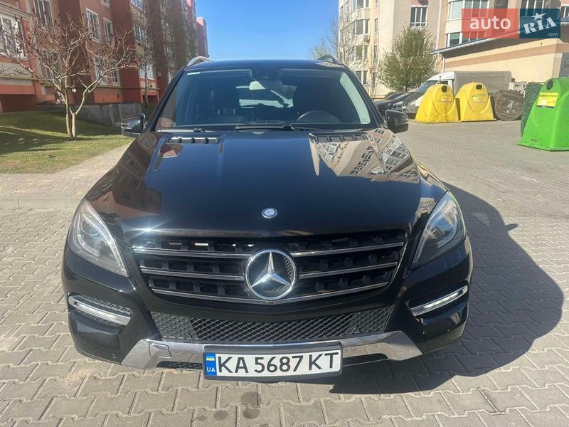 Внедорожник / Кроссовер Mercedes-Benz M-Class 2013 в Киеве