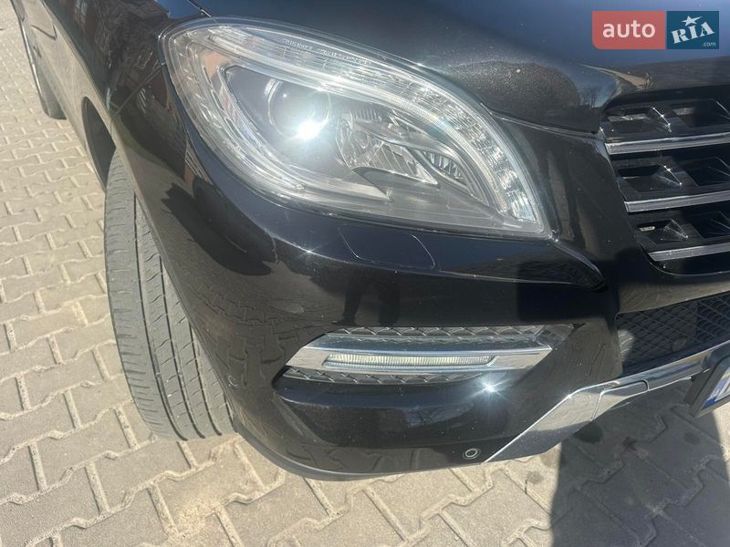 Внедорожник / Кроссовер Mercedes-Benz M-Class 2013 в Киеве