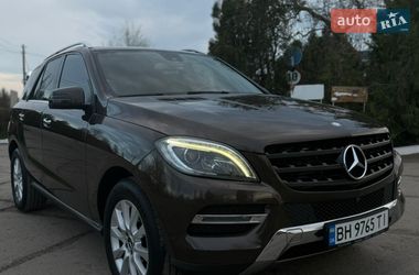 Внедорожник / Кроссовер Mercedes-Benz M-Class 2013 в Одессе