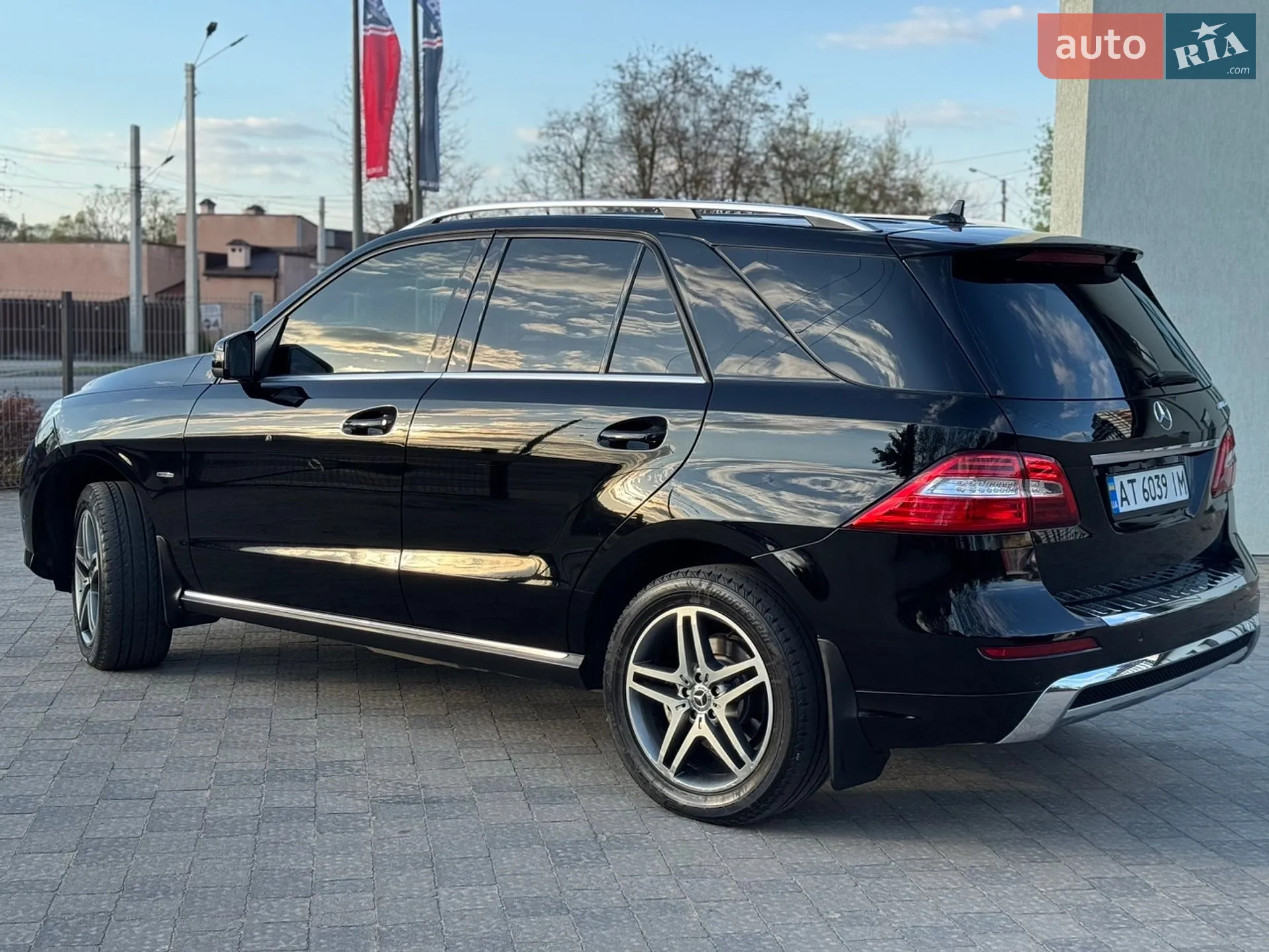 2012 Mercedes-Benz M-klasse - мініатюра 25
