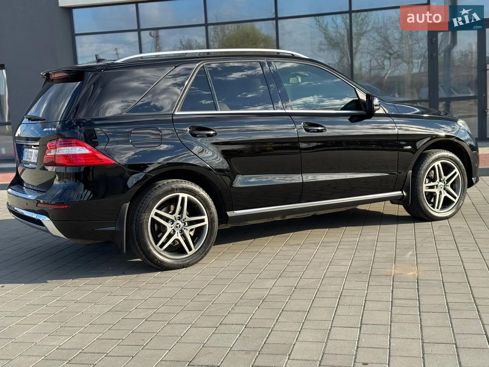 2012 Mercedes-Benz M-klasse - мініатюра 29
