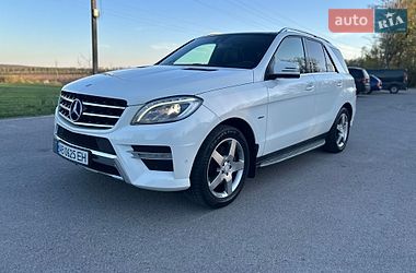 Внедорожник / Кроссовер Mercedes-Benz M-Class 2011 в Виннице