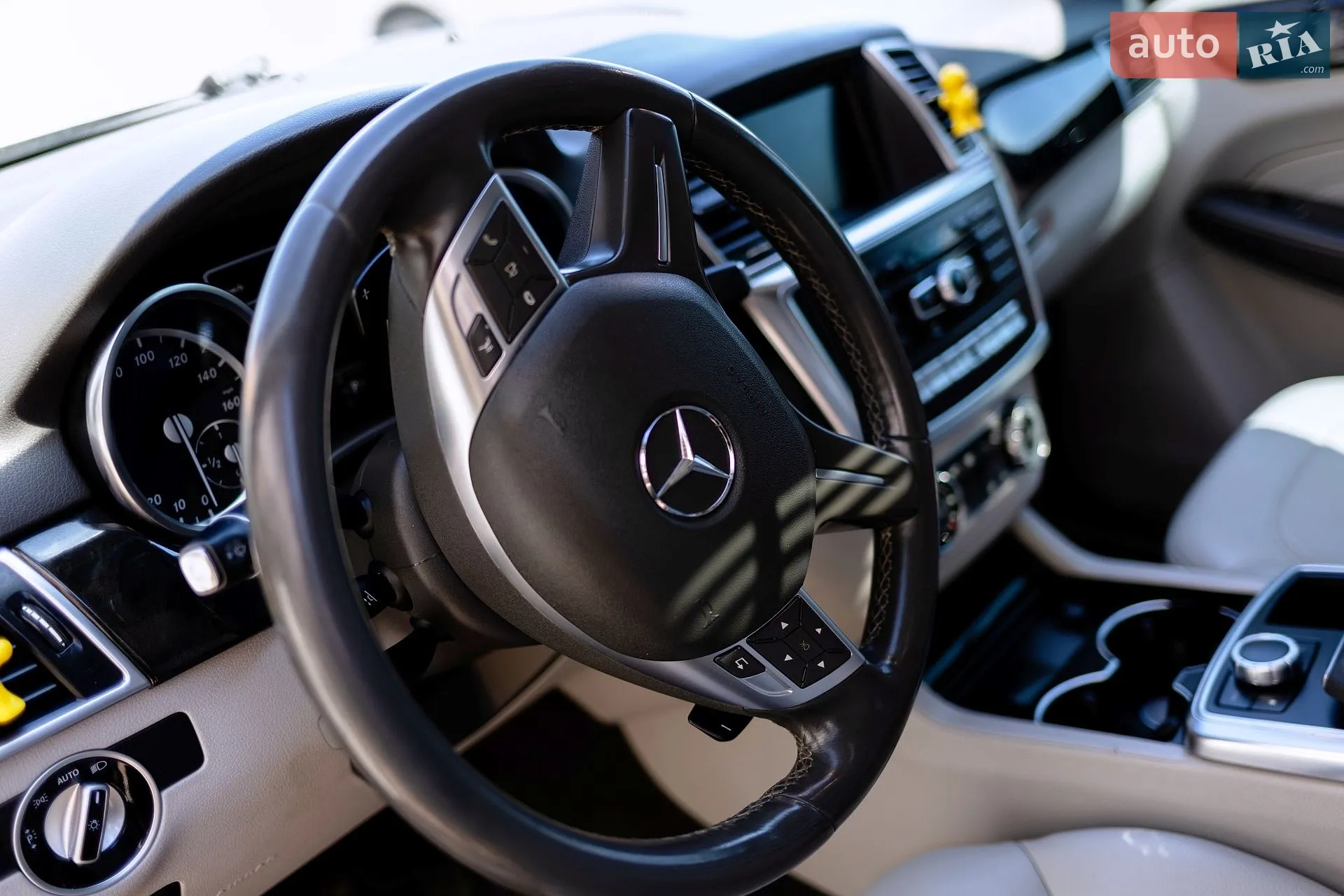 2014 Mercedes-Benz M-klasse - мініатюра 17