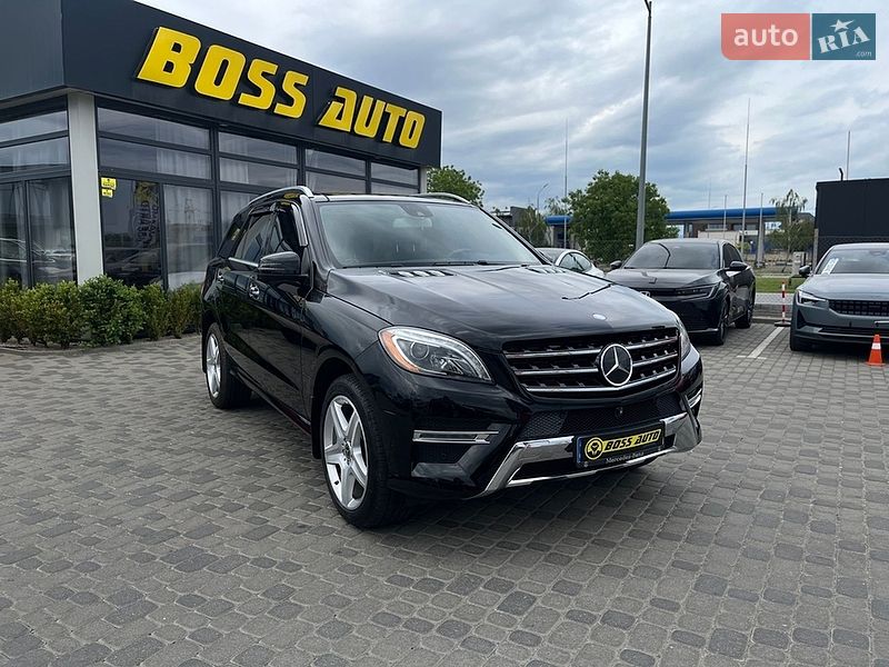 Mercedes-Benz M-Class 2015 Mercedes-Benz M-Class 2015