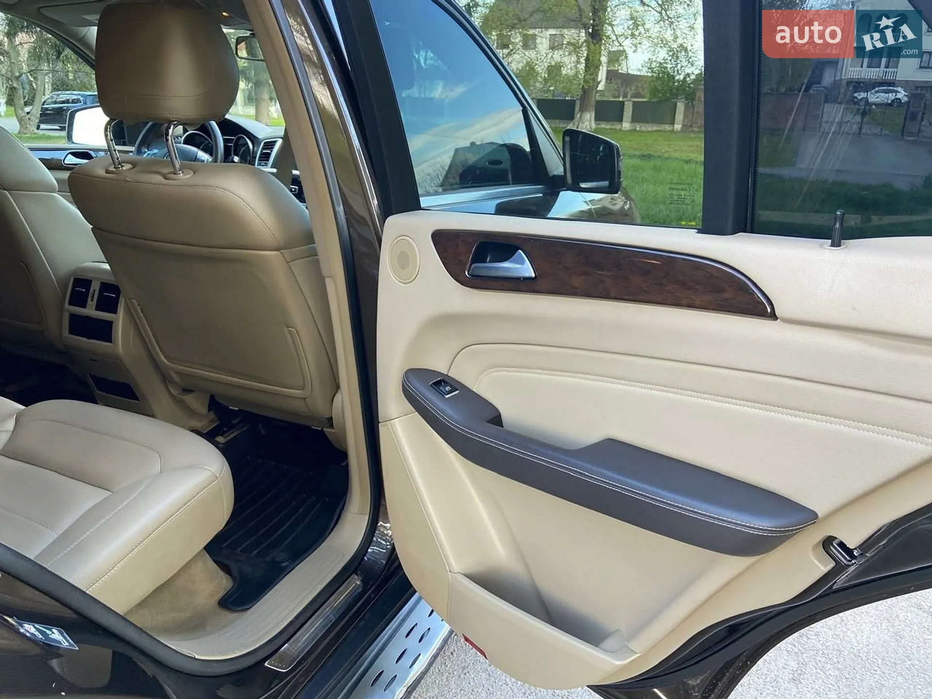 2012 Mercedes-Benz M-klasse - мініатюра 30