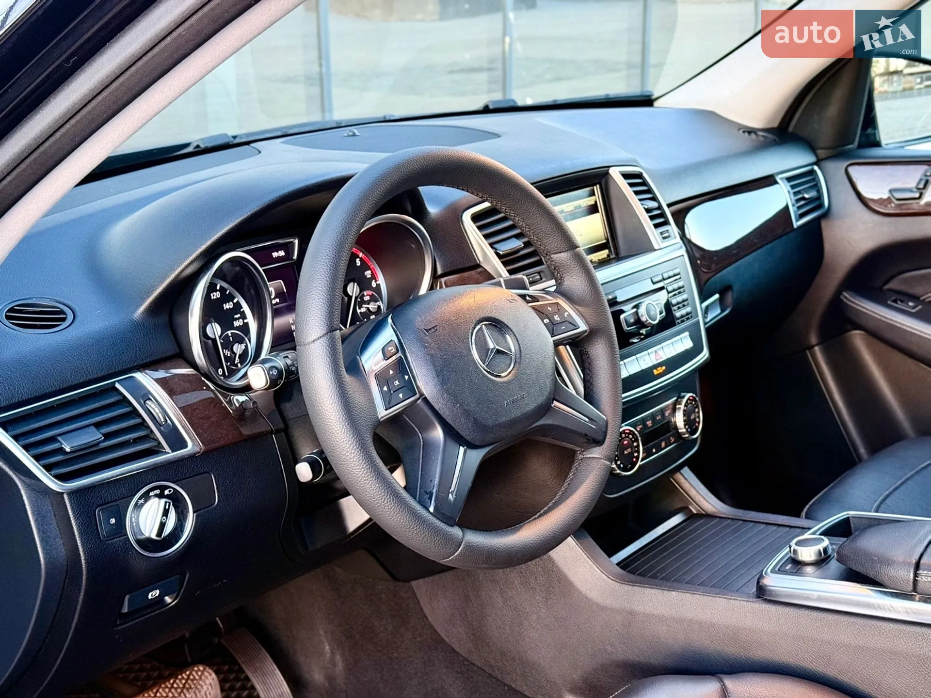 2014 Mercedes-Benz M-klasse - мініатюра 14