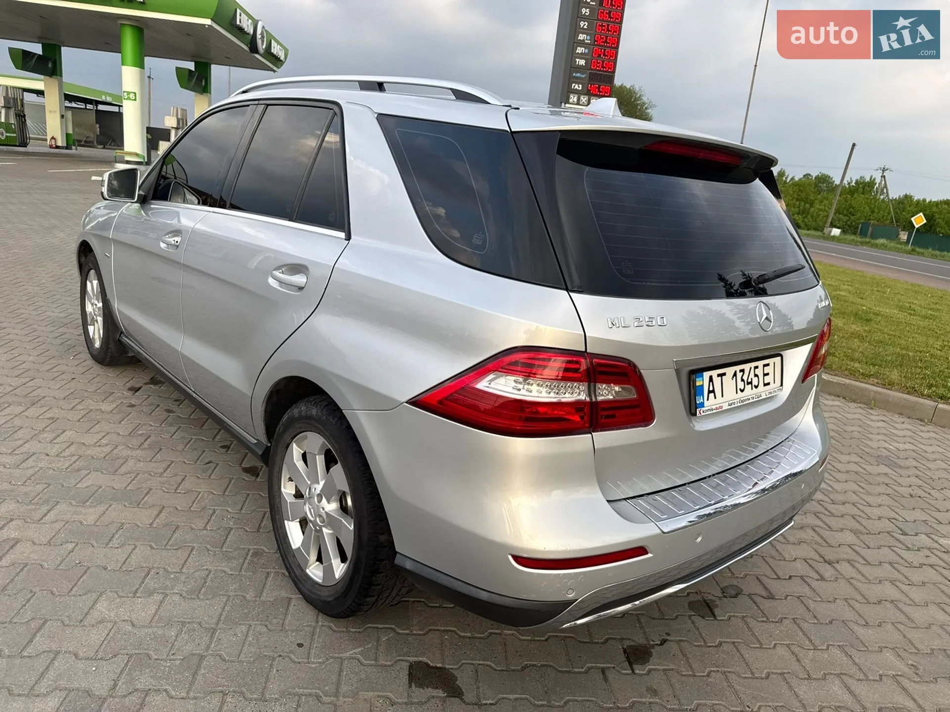 2012 Mercedes-Benz M-klasse - мініатюра 11