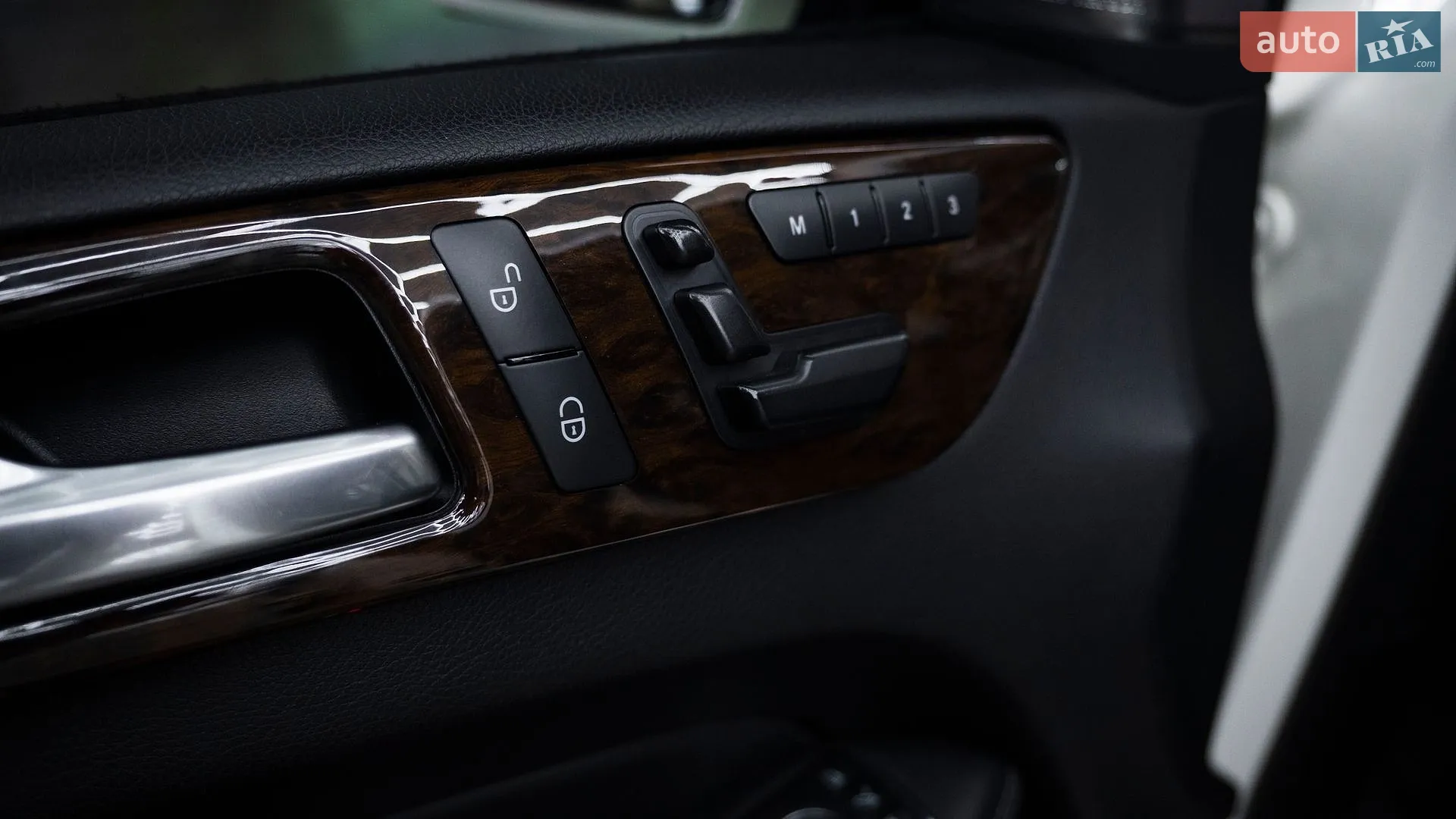 2012 Mercedes-Benz M-klasse - мініатюра 12