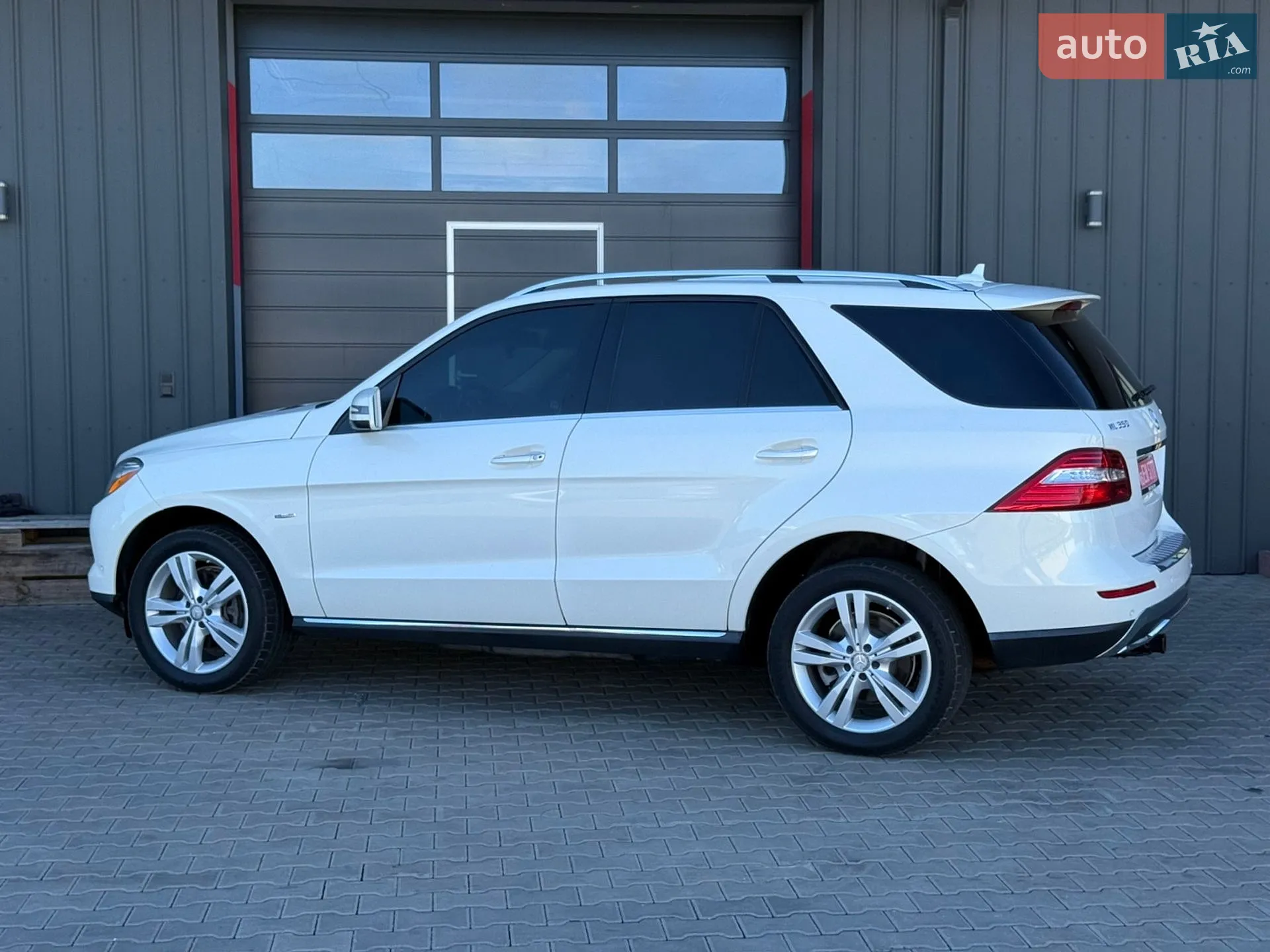 2012 Mercedes-Benz M-klasse - мініатюра 30