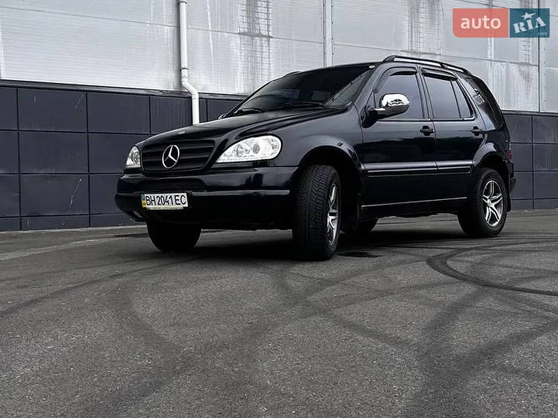 Mercedes-Benz M-Class