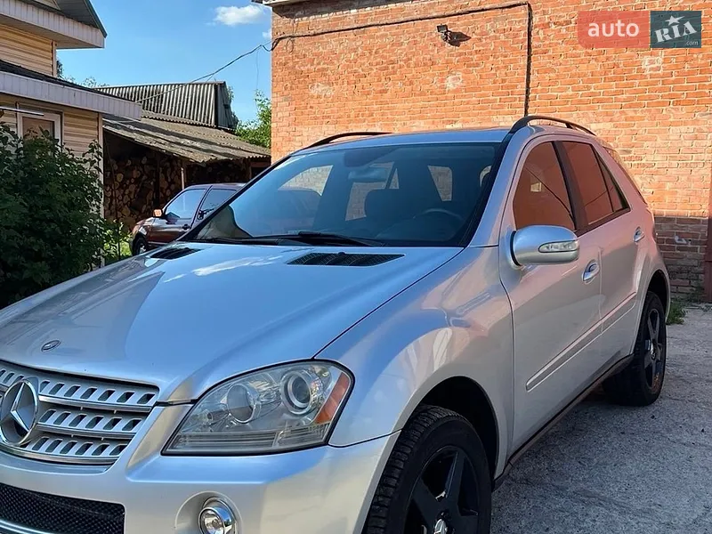 Mercedes-Benz M-Class 2006