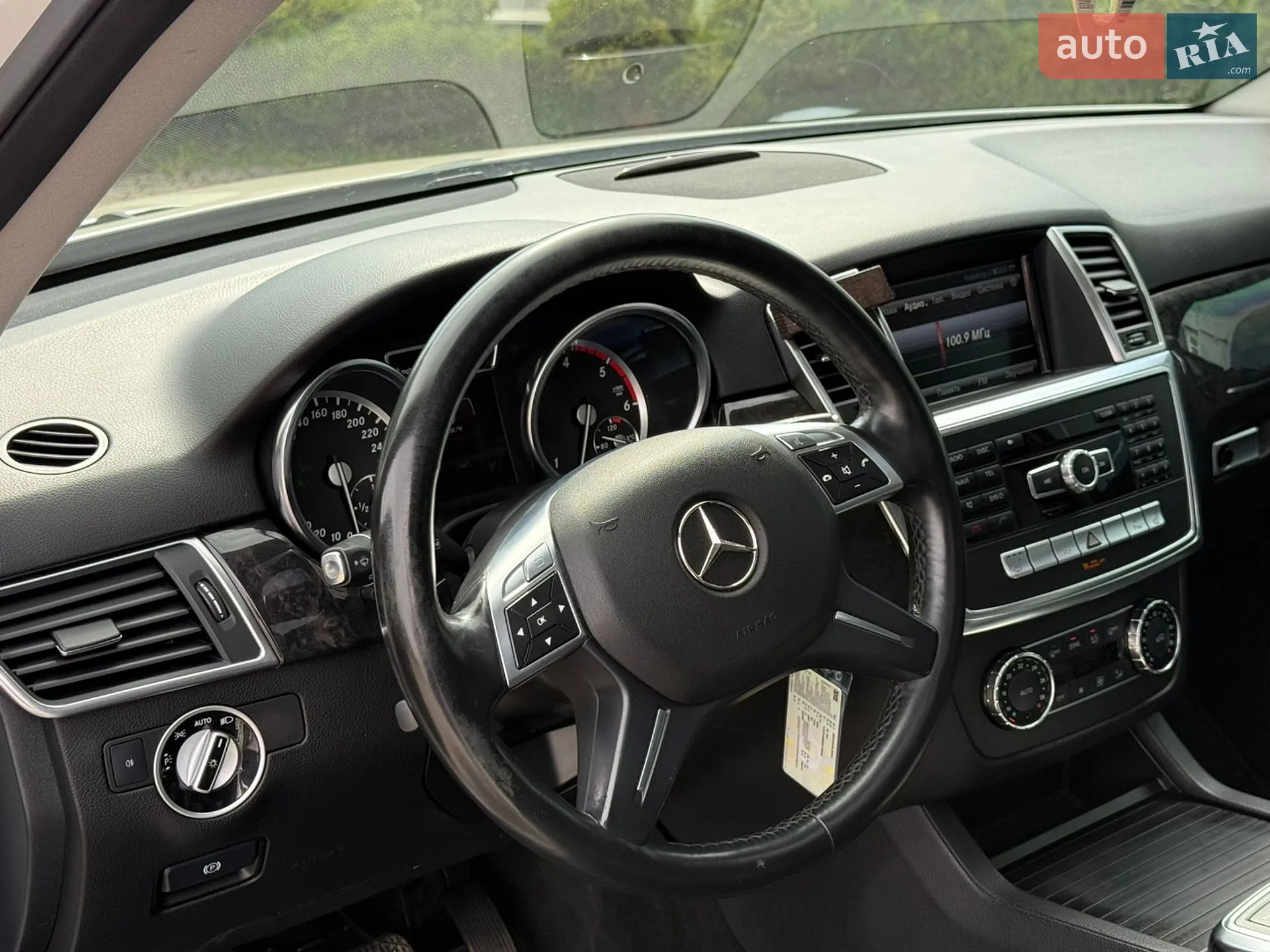 2012 Mercedes-Benz M-klasse - мініатюра 24