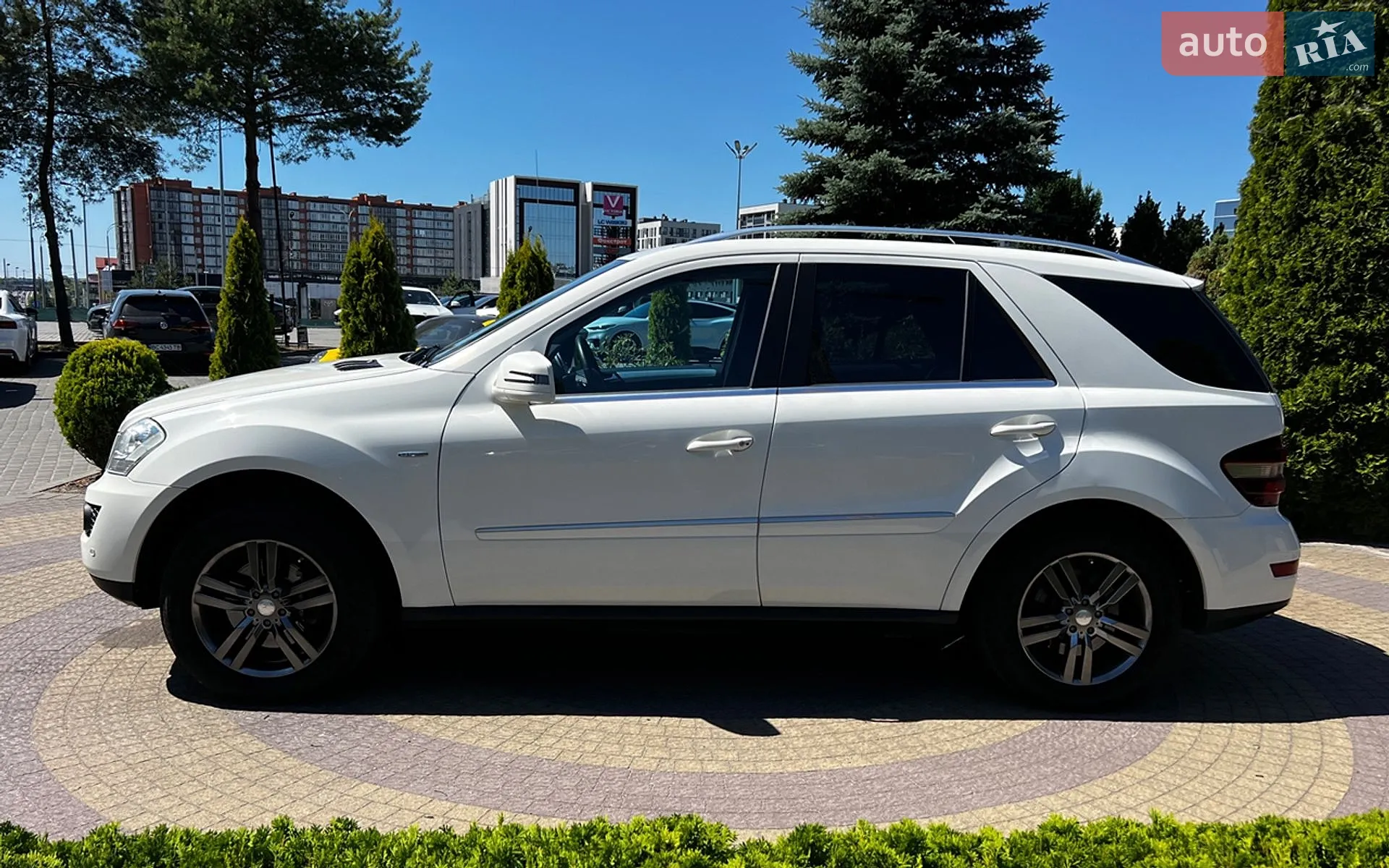 2010 Mercedes-Benz M-klasse - мініатюра 4