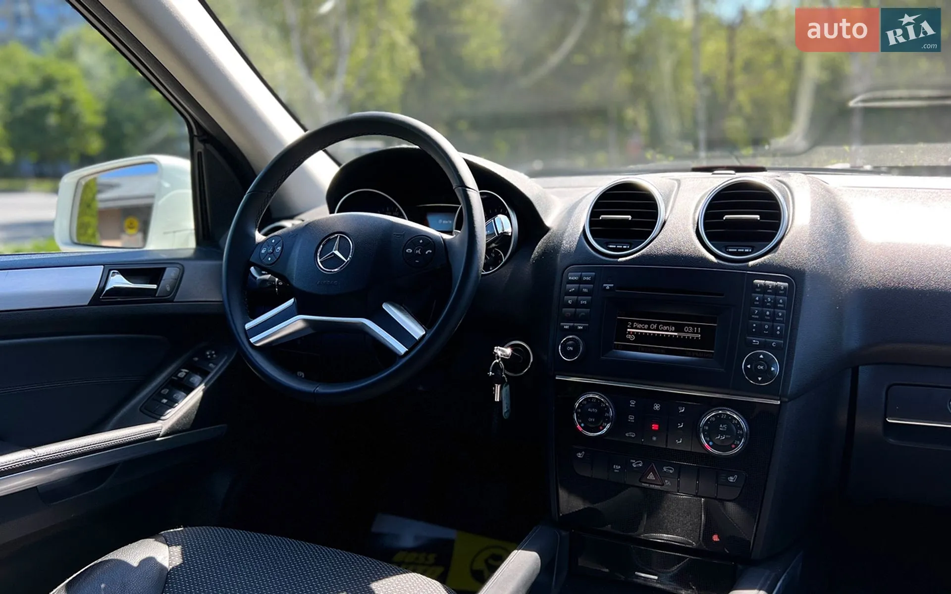 2010 Mercedes-Benz M-klasse - мініатюра 21
