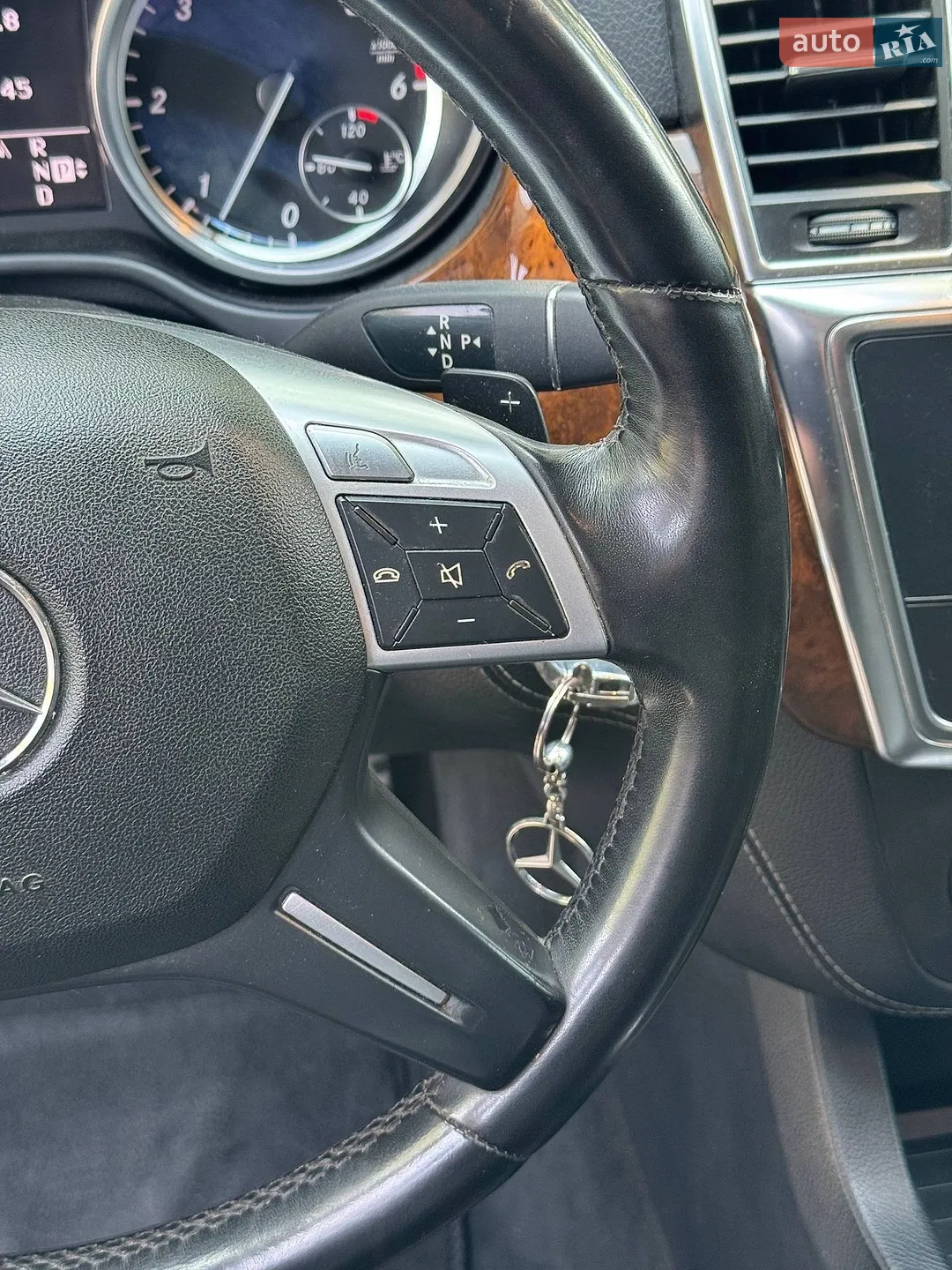 2011 Mercedes-Benz M-klasse - мініатюра 29