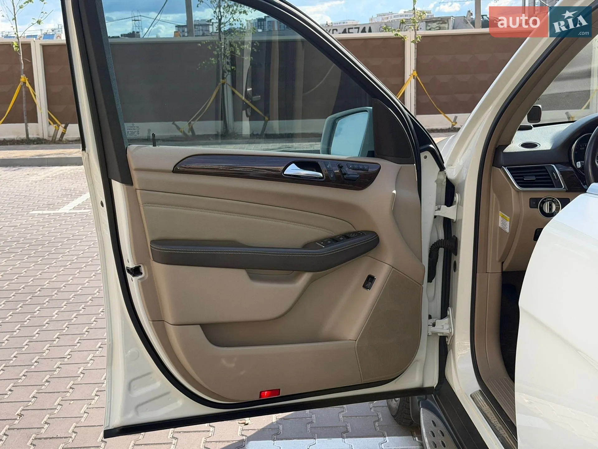2012 Mercedes-Benz M-klasse - мініатюра 12