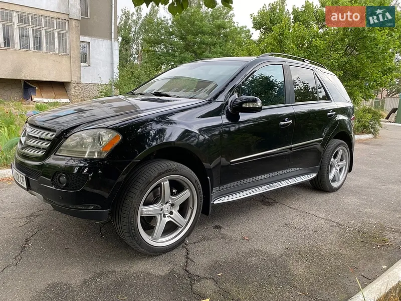 Mercedes-Benz M-Class