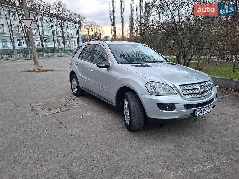 Mercedes-Benz M-Class