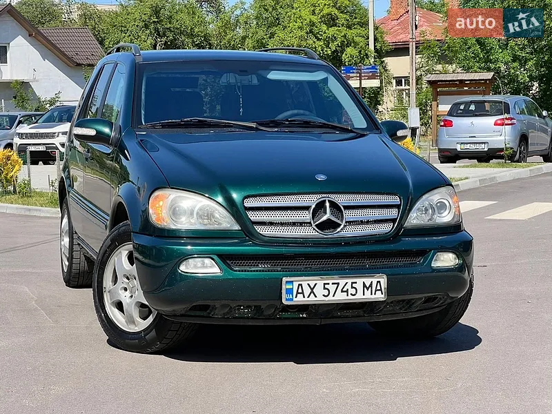 Mercedes-Benz M-Class 2002