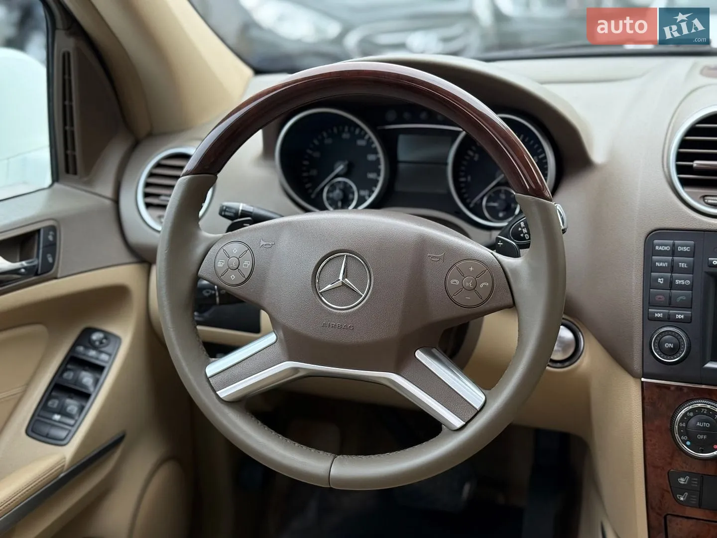 2011 Mercedes-Benz M-klasse - мініатюра 43