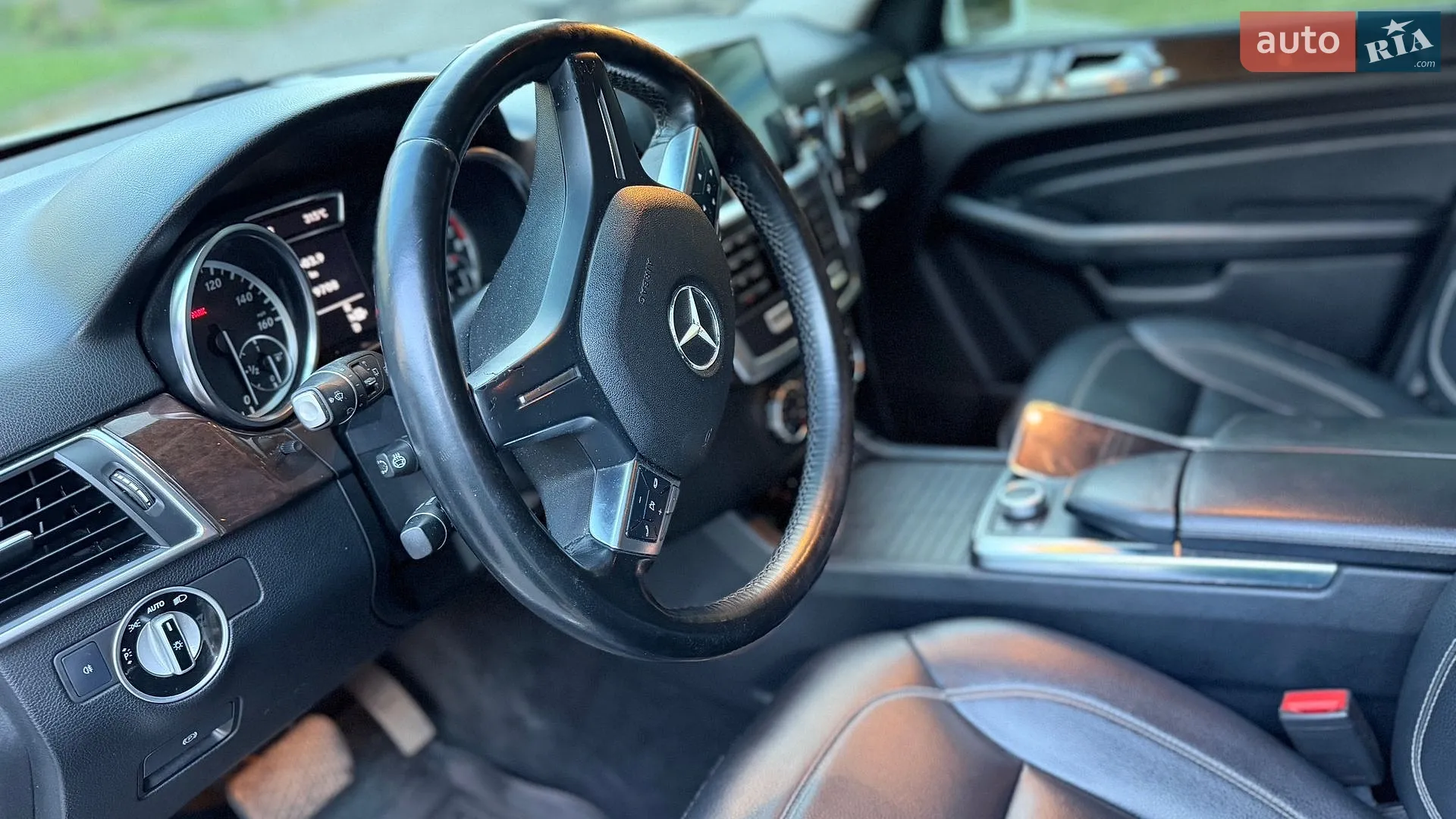 2012 Mercedes-Benz M-klasse - мініатюра 18
